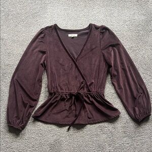 Madewell Wrap Front Long Sleeve Peplum Top in Deep Plum